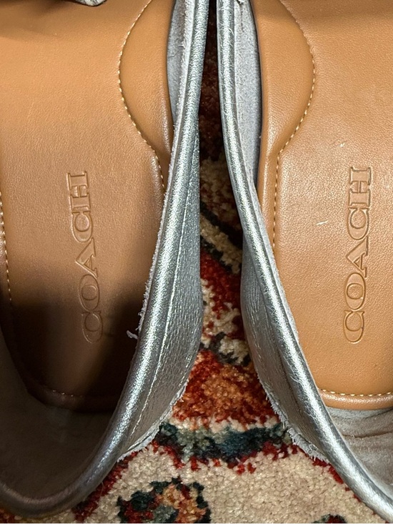 Coach SILVER ONLY with emblem leather flats.  Like new condition size 8 - Picture 3 of 5